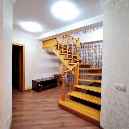 الماتي Penthouse With 3-Bedrooms المظهر الخارجي الصورة