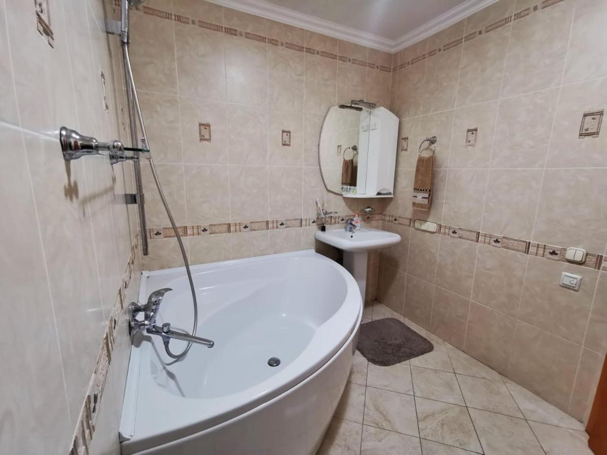 الماتي Penthouse With 3-Bedrooms المظهر الخارجي الصورة